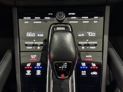 2022 Porsche Cayenne Platinum Edition