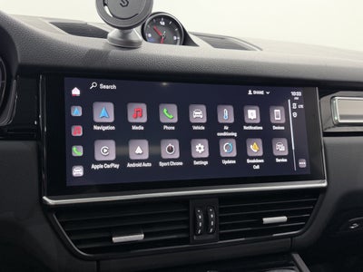 2022 Porsche Cayenne Platinum Edition