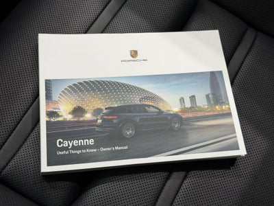 2022 Porsche Cayenne Platinum Edition