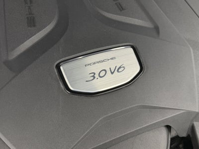 2022 Porsche Cayenne Platinum Edition