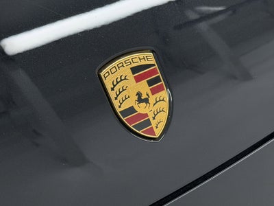 2022 Porsche Cayenne Platinum Edition