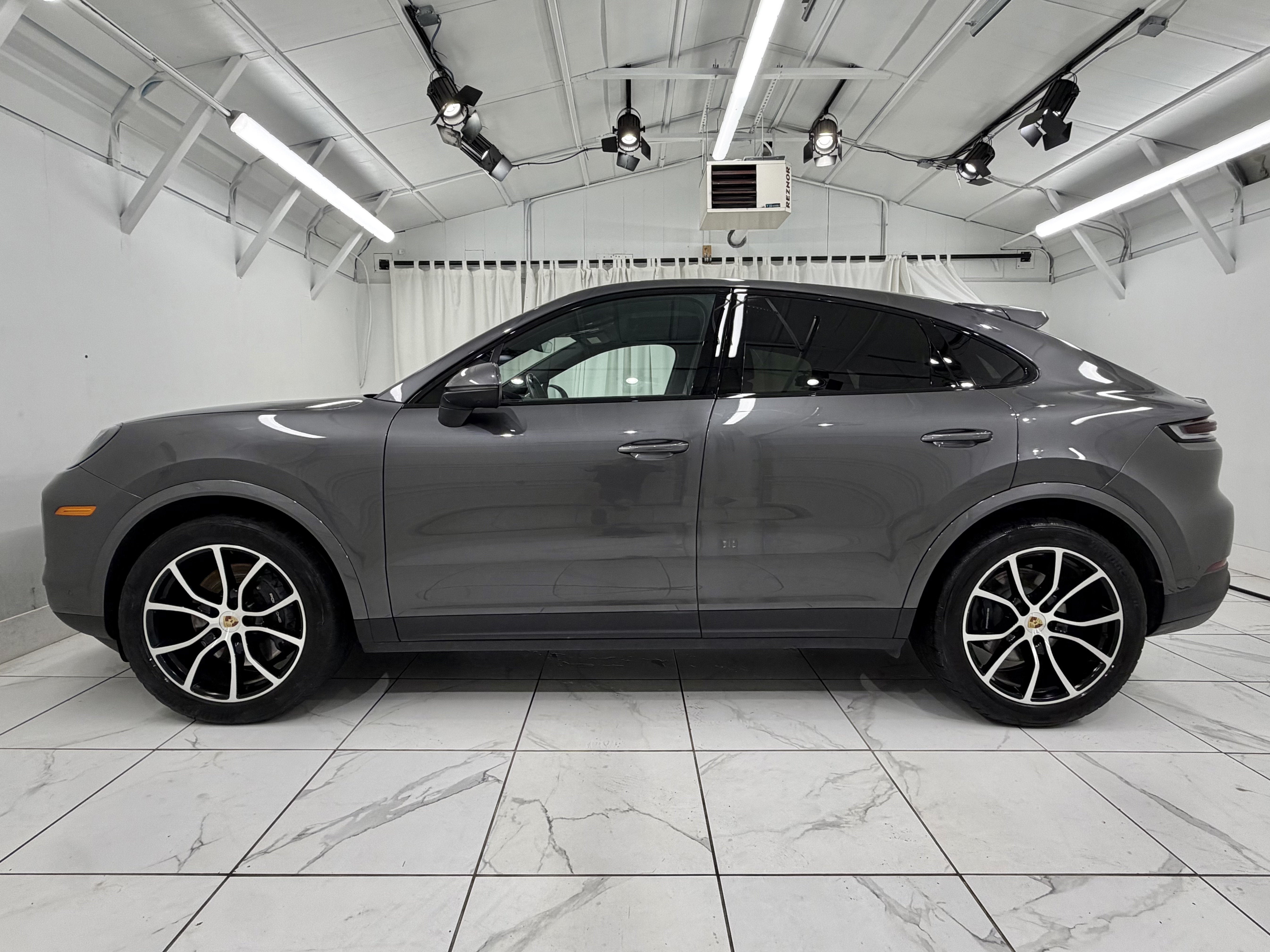 2024 Porsche Cayenne Coupe AWD