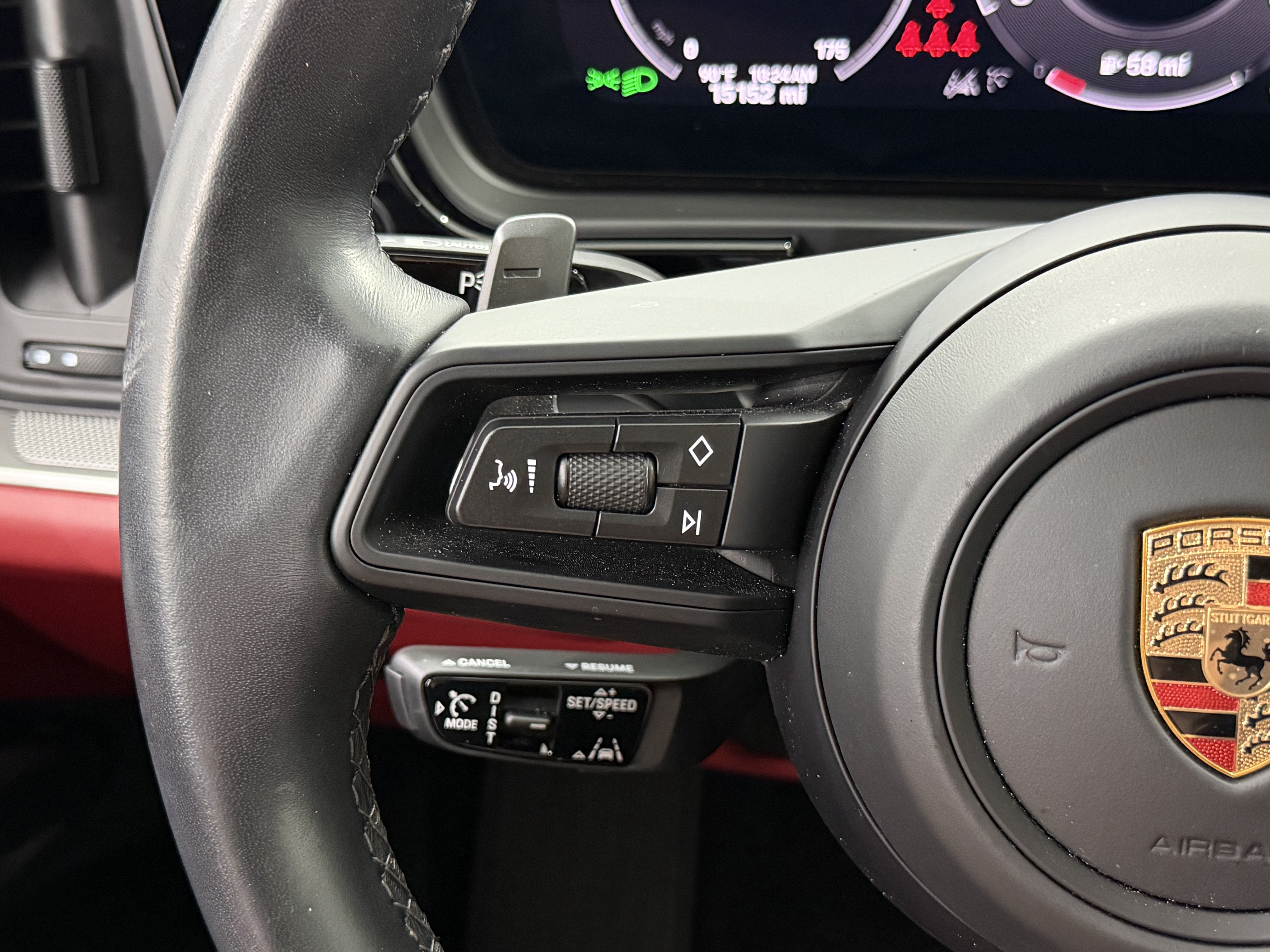 2024 Porsche Cayenne Coupe AWD