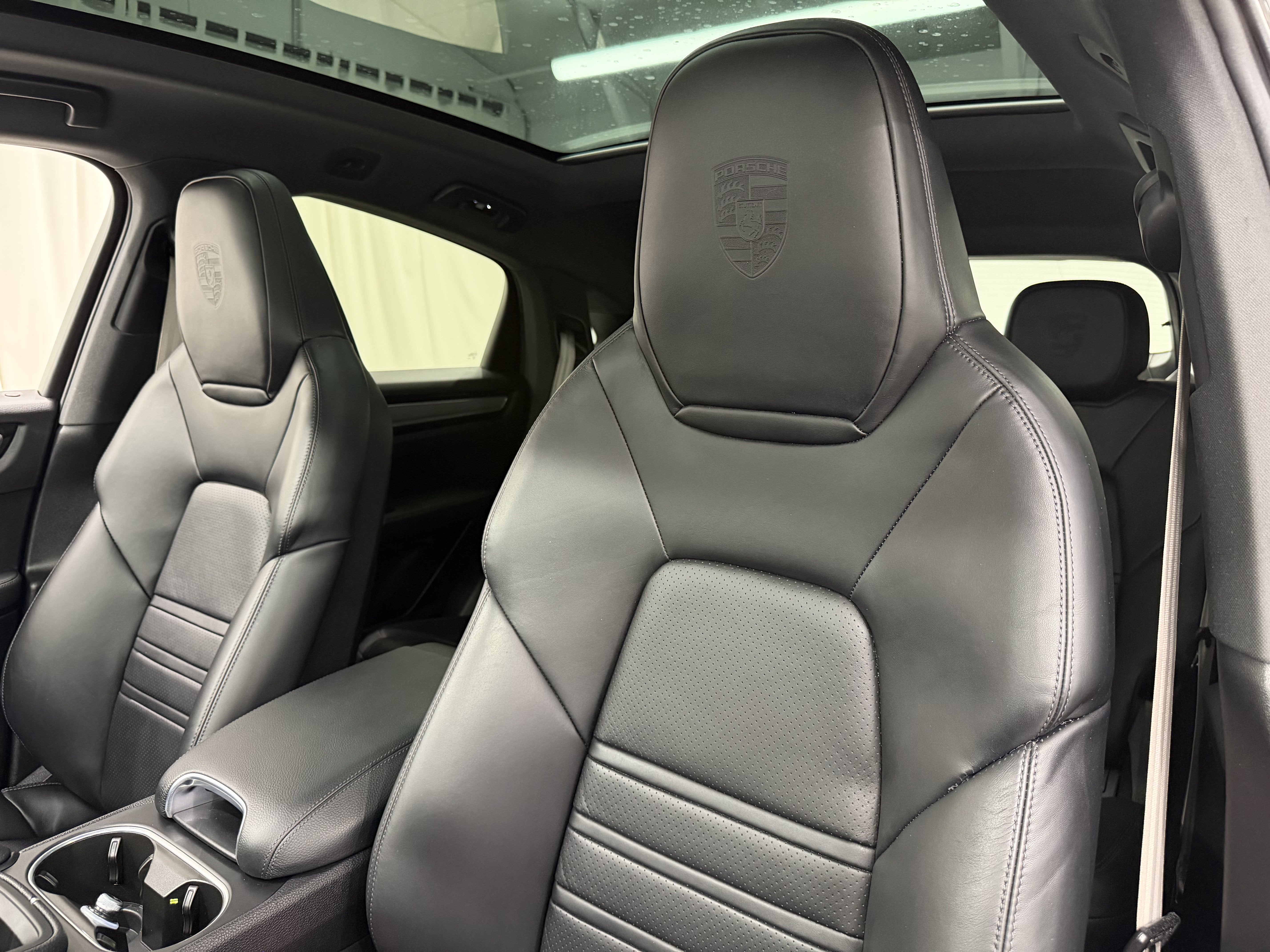 2022 Porsche Cayenne S