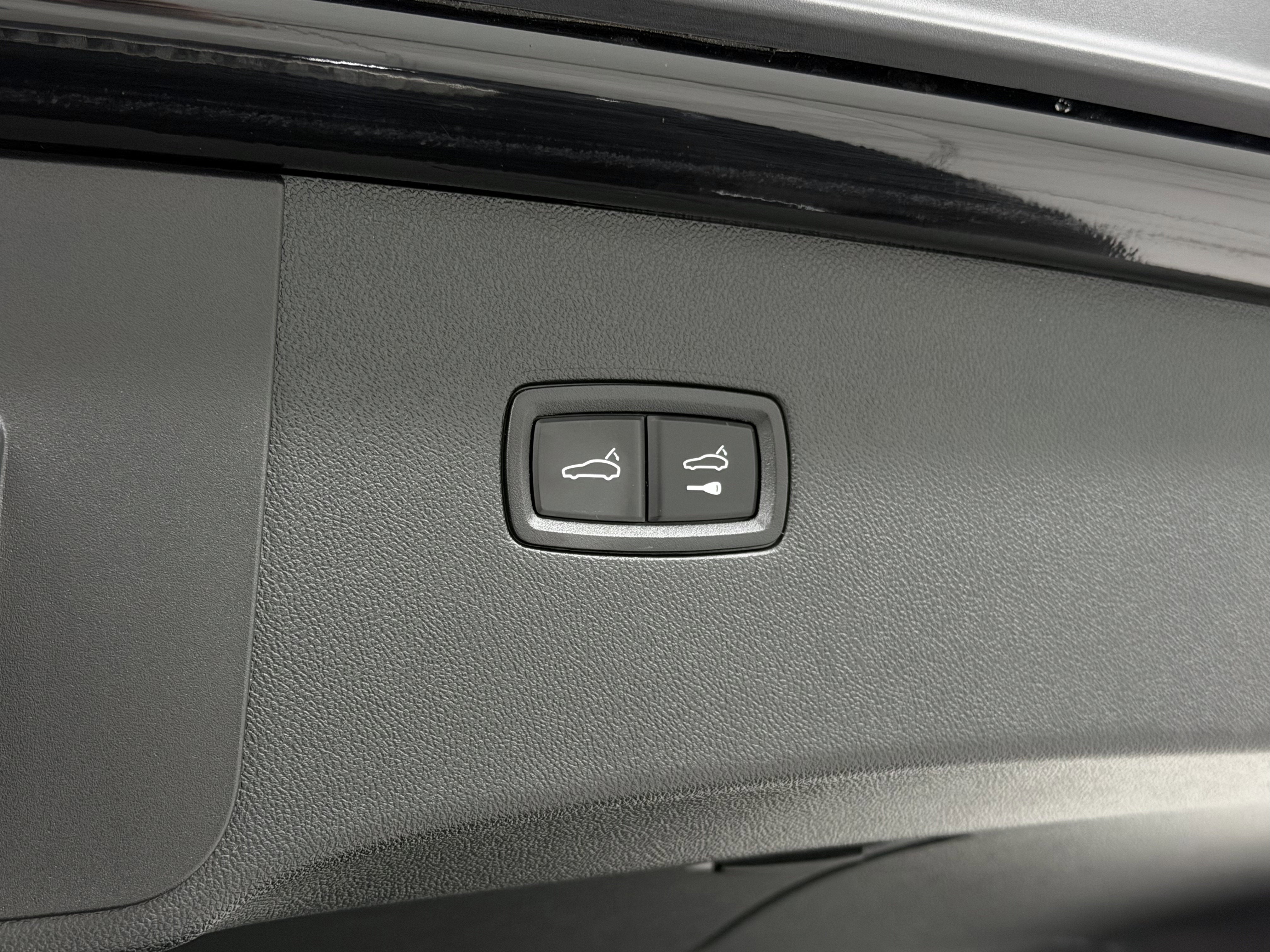 2022 Porsche Cayenne S