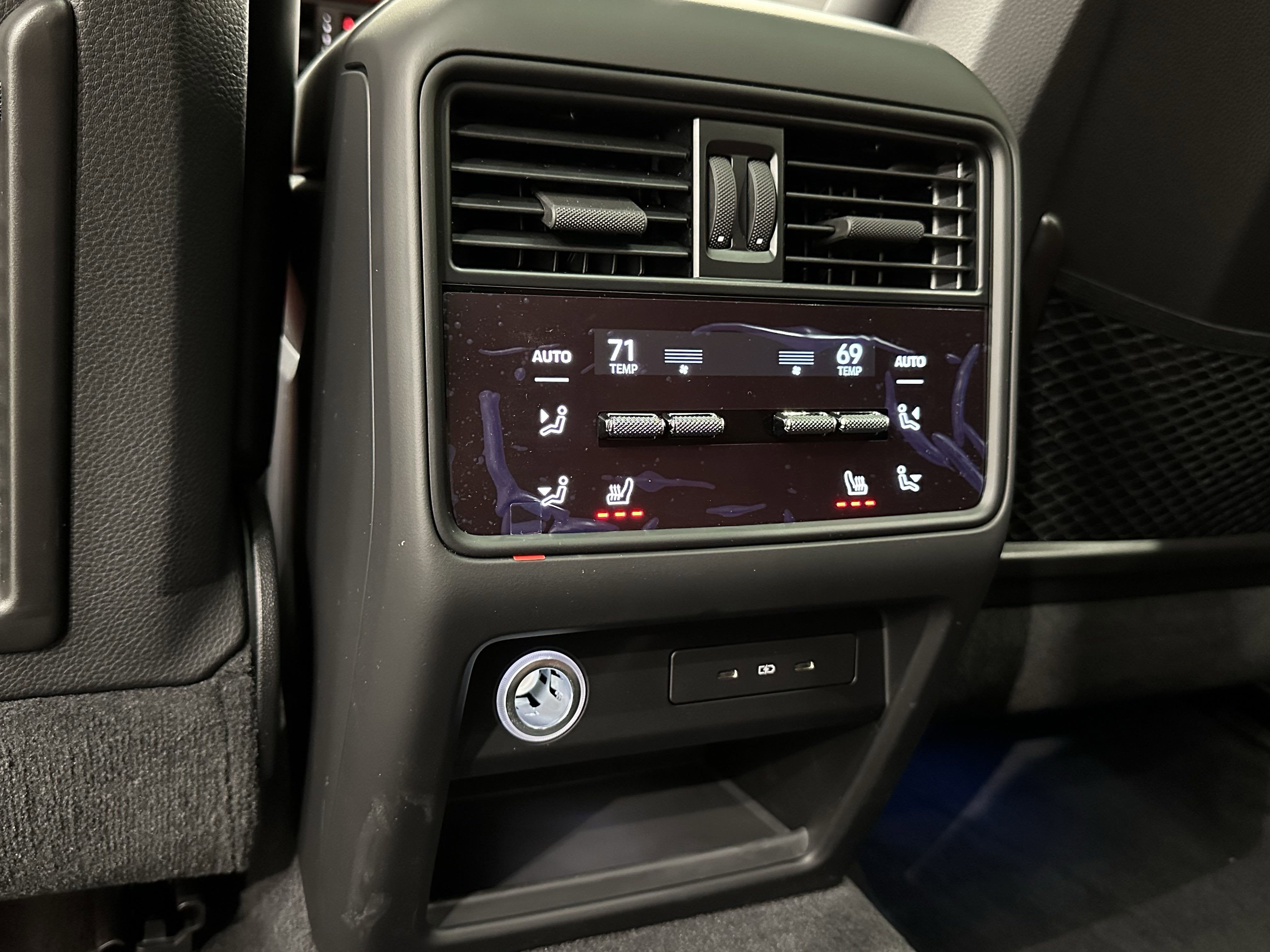 2025 Porsche Cayenne E-Hybrid