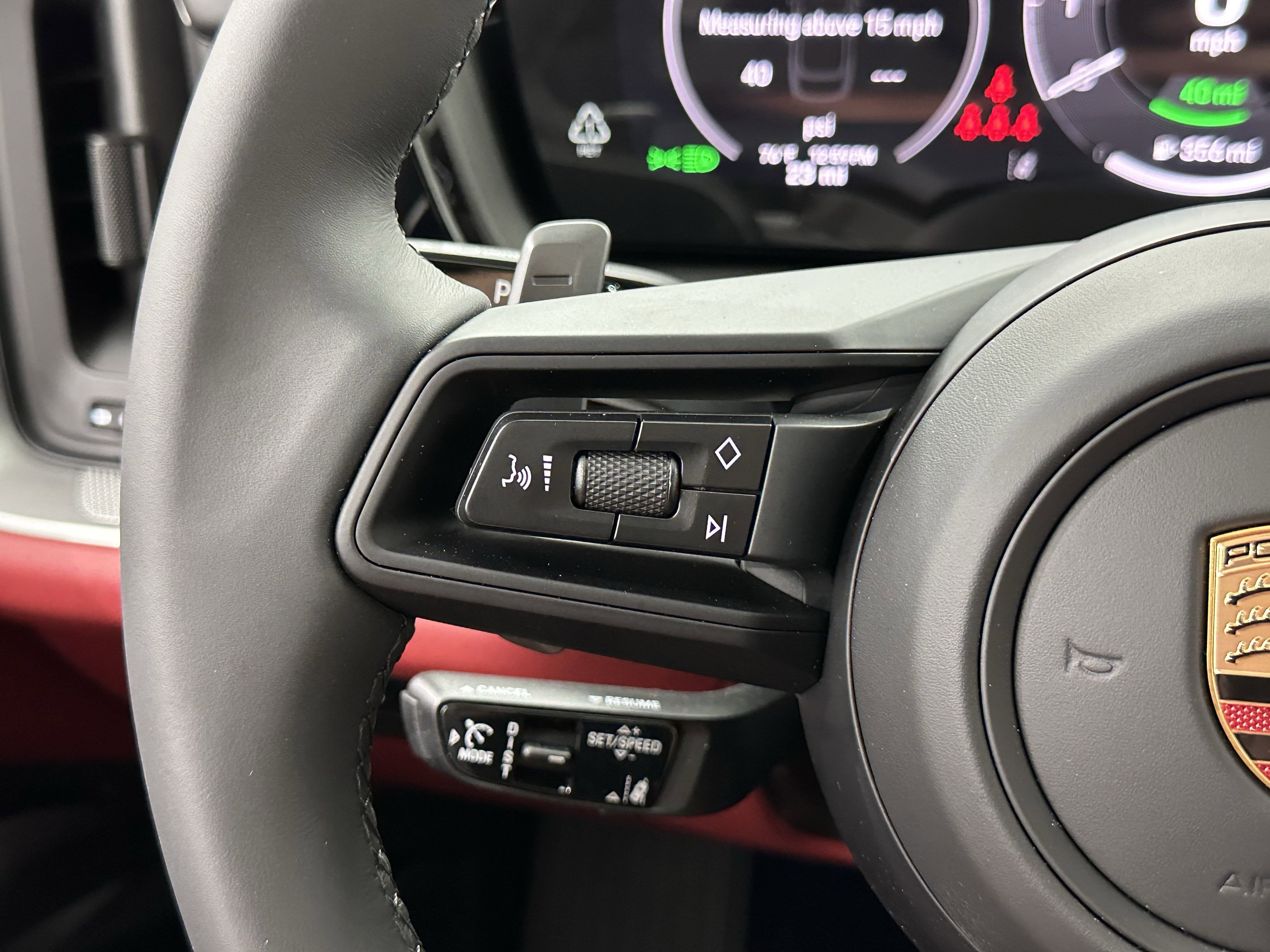 2025 Porsche Cayenne E-Hybrid