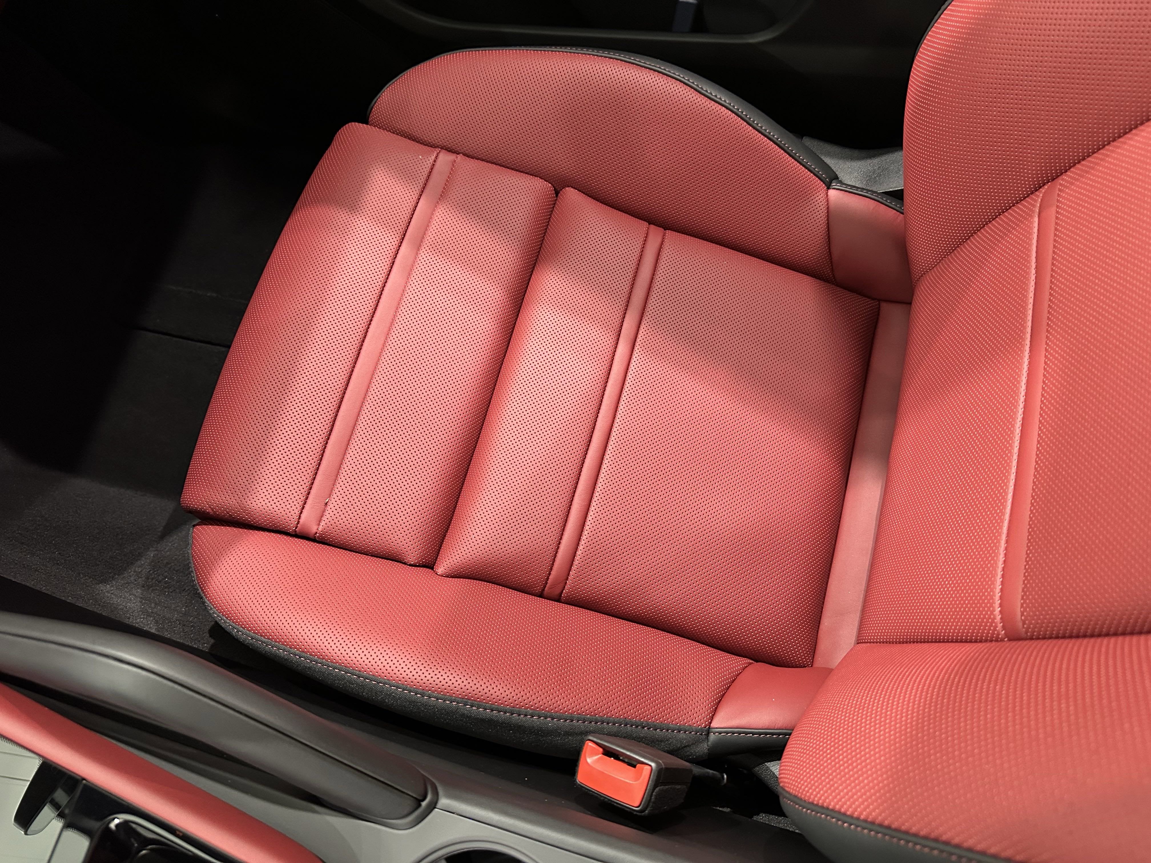 2025 Porsche Cayenne E-Hybrid