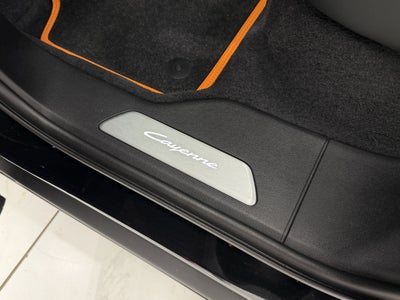 2025 Porsche Cayenne GTS