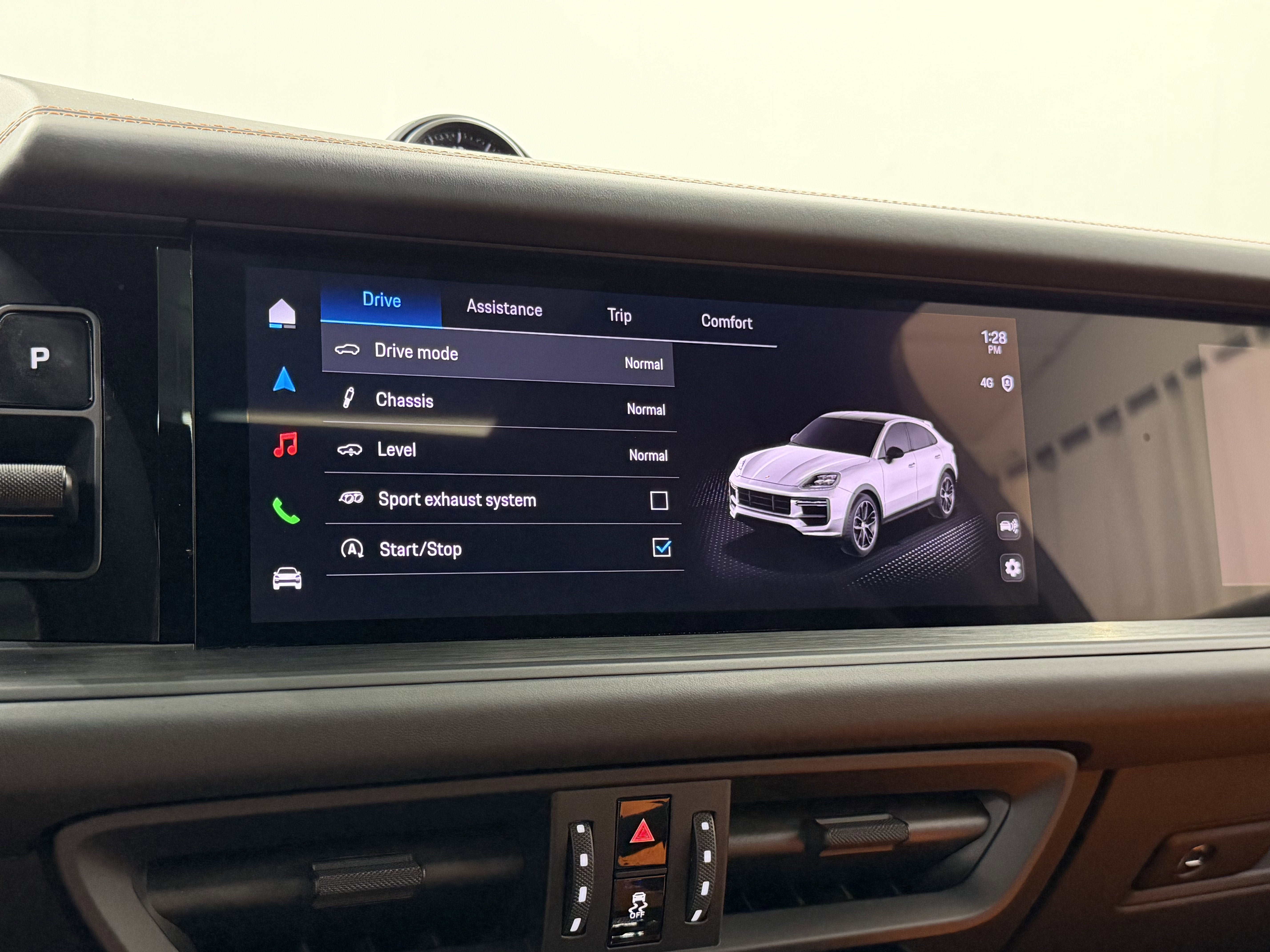 2025 Porsche Cayenne GTS