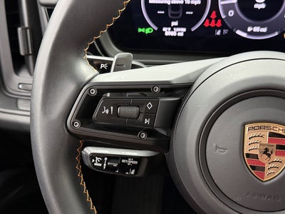 2025 Porsche Cayenne GTS