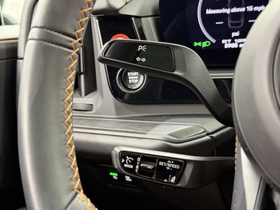 2025 Porsche Cayenne GTS