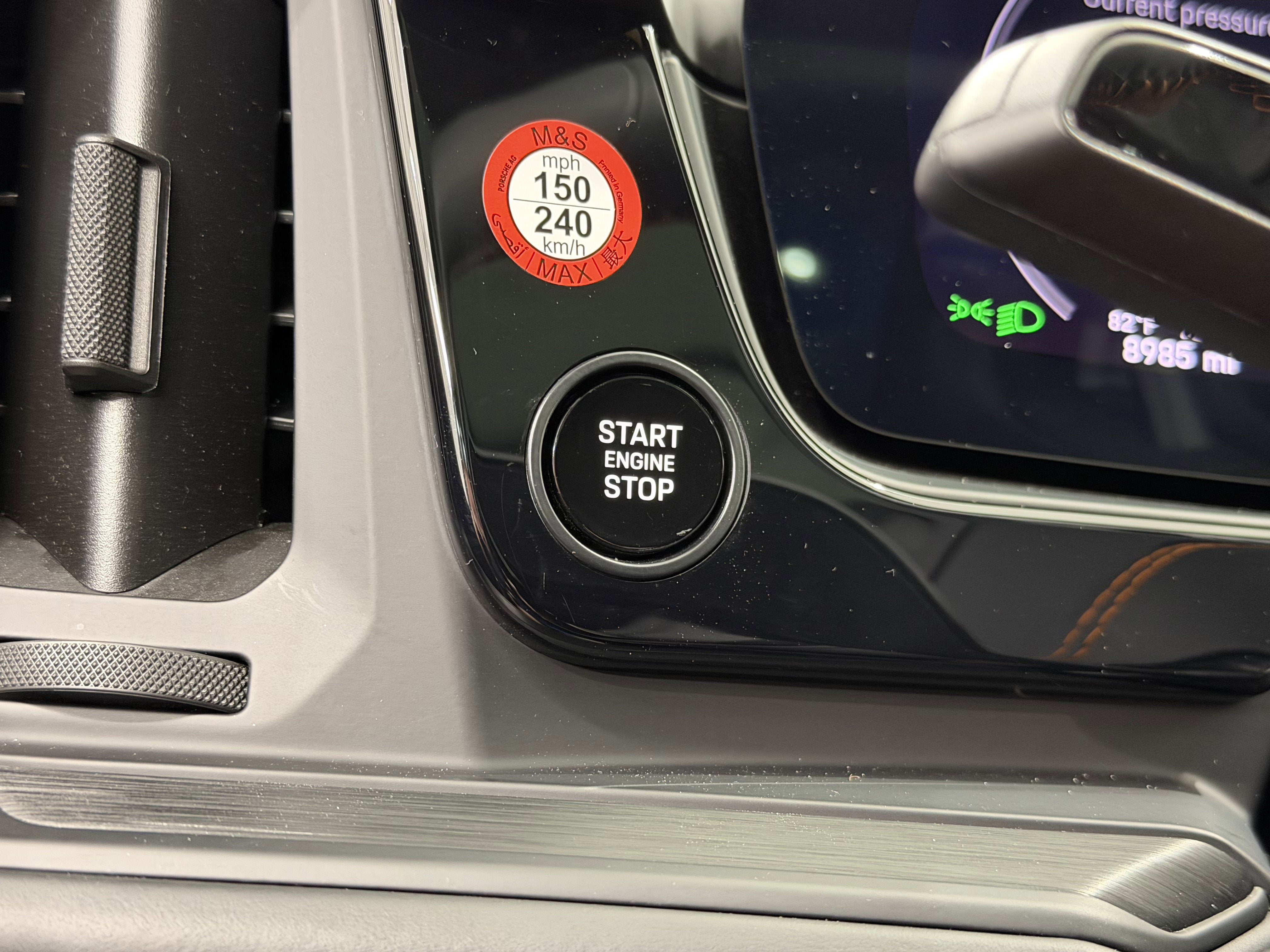 2025 Porsche Cayenne GTS