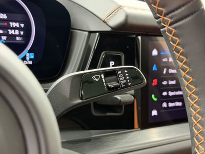 2025 Porsche Cayenne GTS