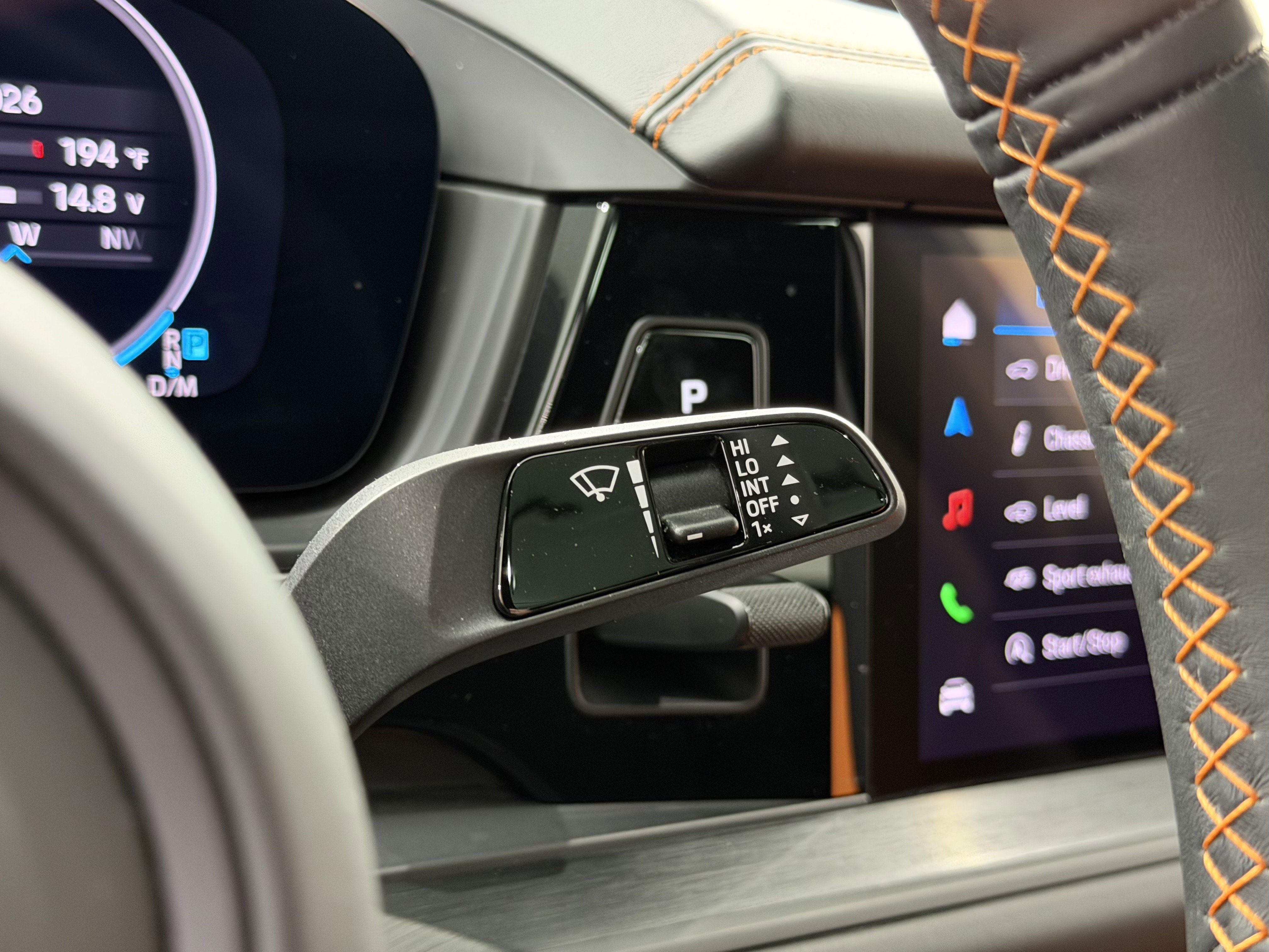 2025 Porsche Cayenne GTS