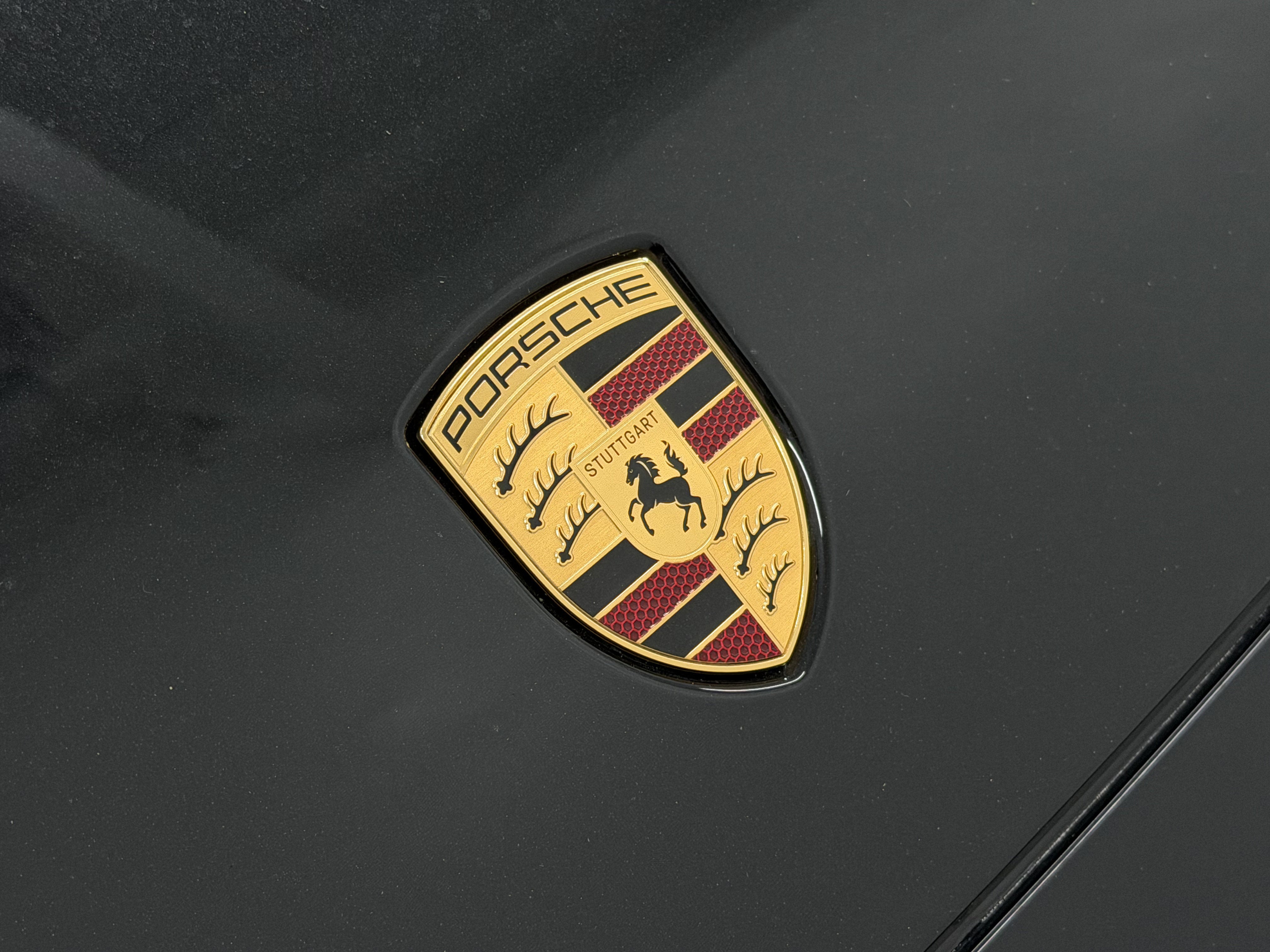 2025 Porsche Cayenne GTS