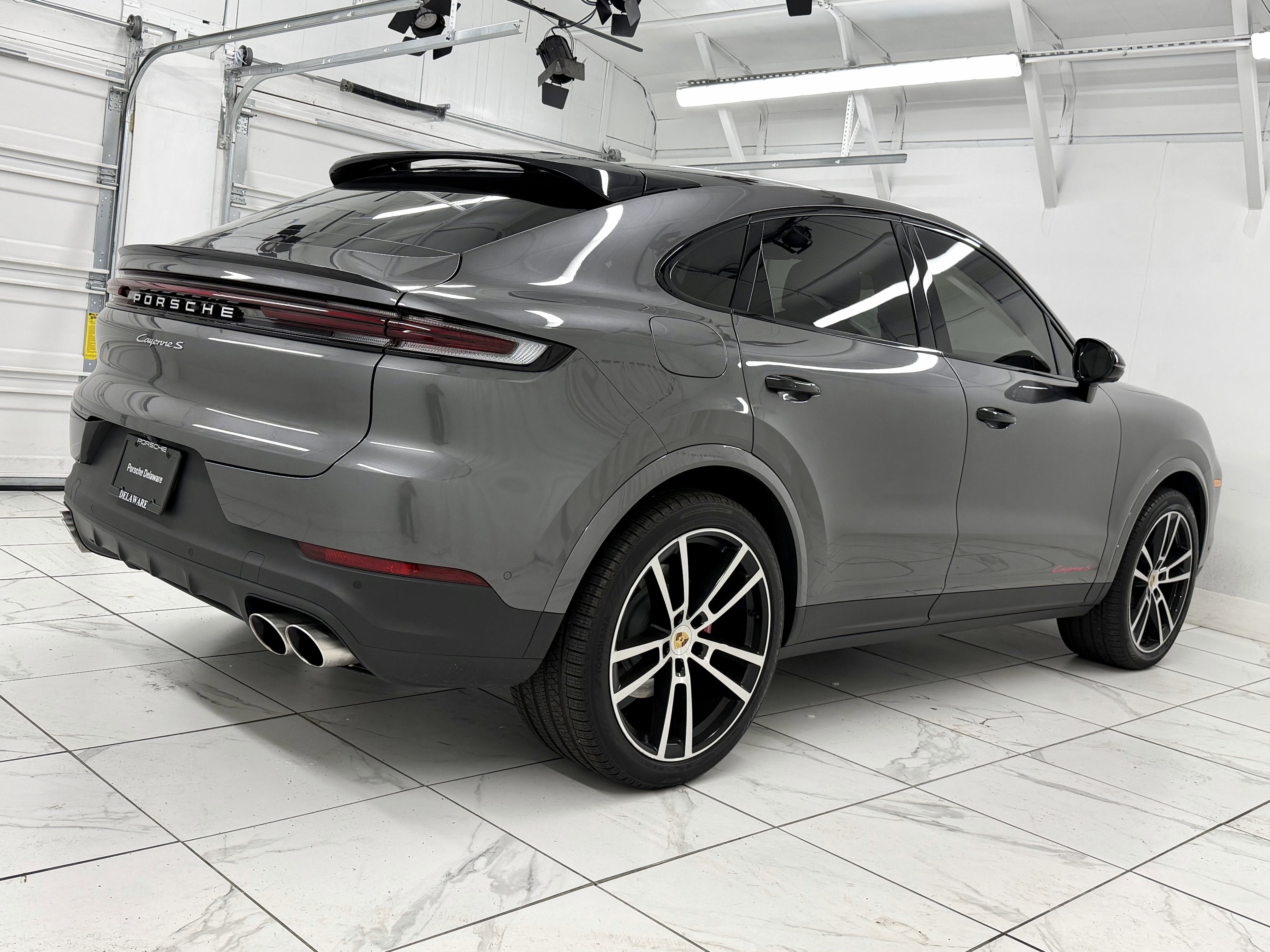 2024 Porsche Cayenne S