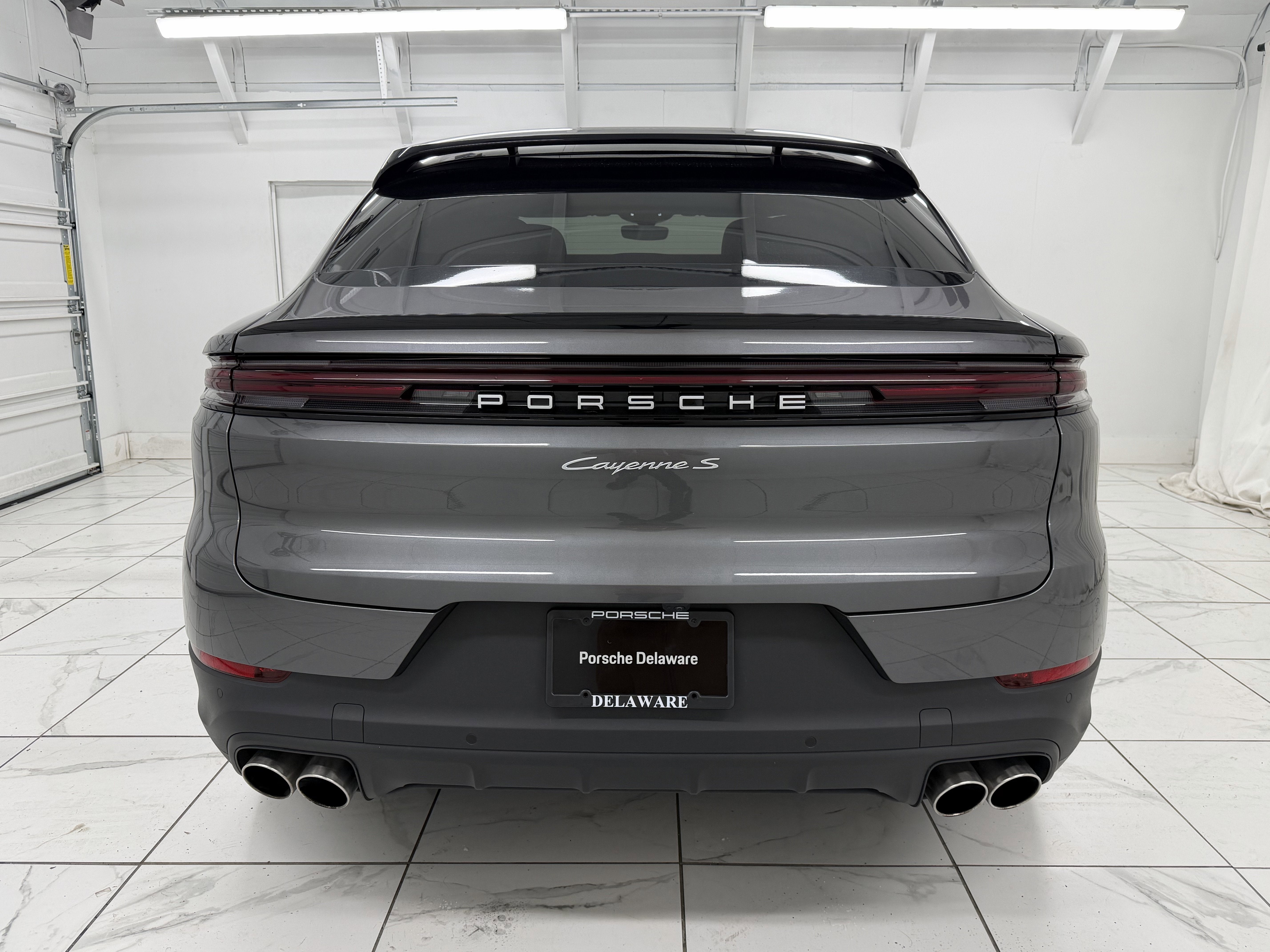 2024 Porsche Cayenne S