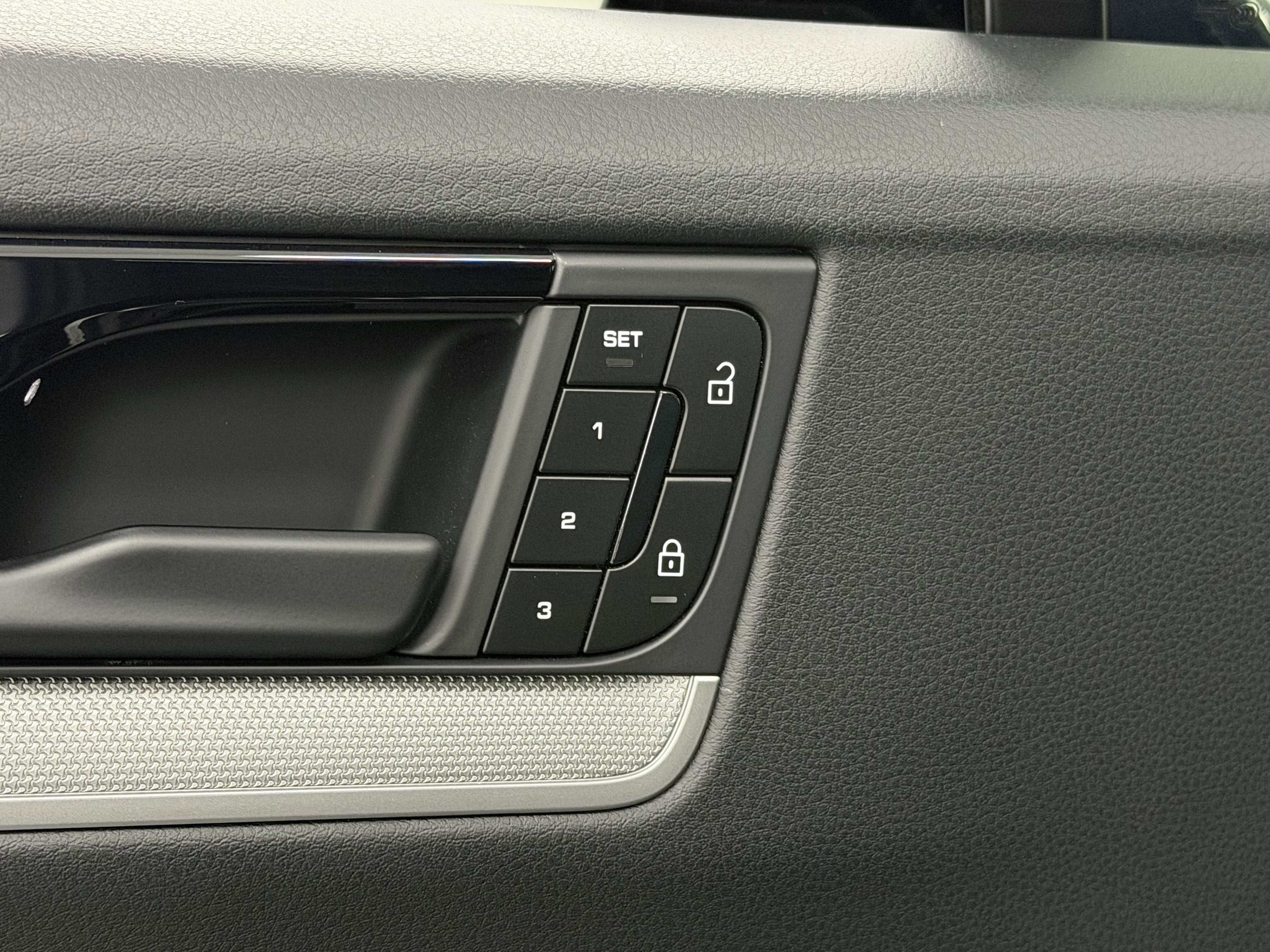 2024 Porsche Cayenne S