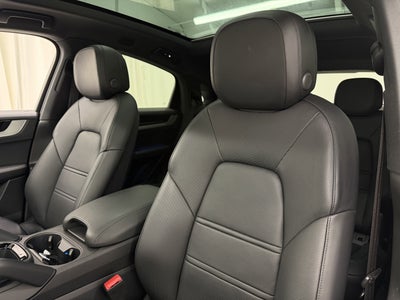2024 Porsche Cayenne S