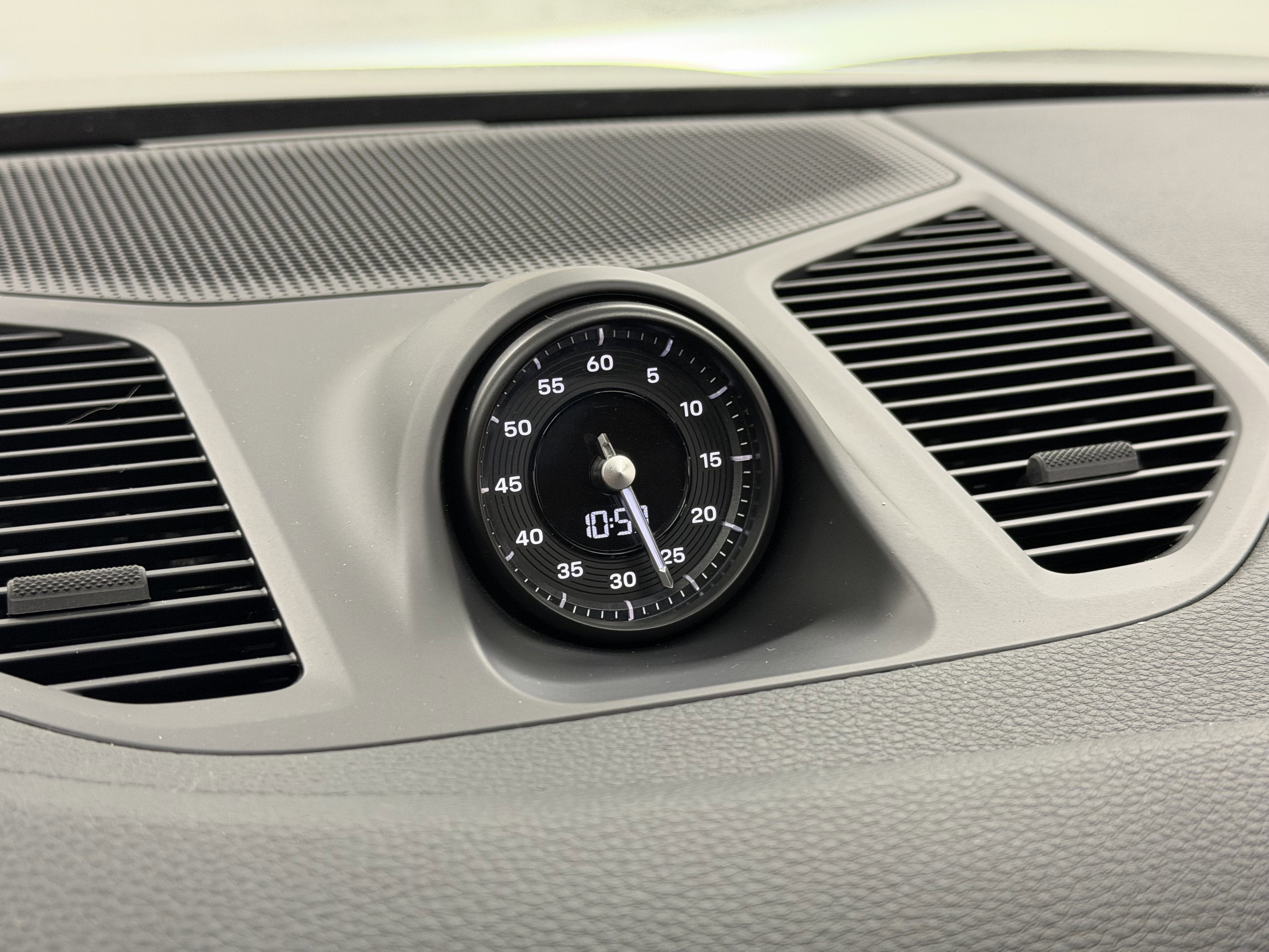 2024 Porsche Cayenne S