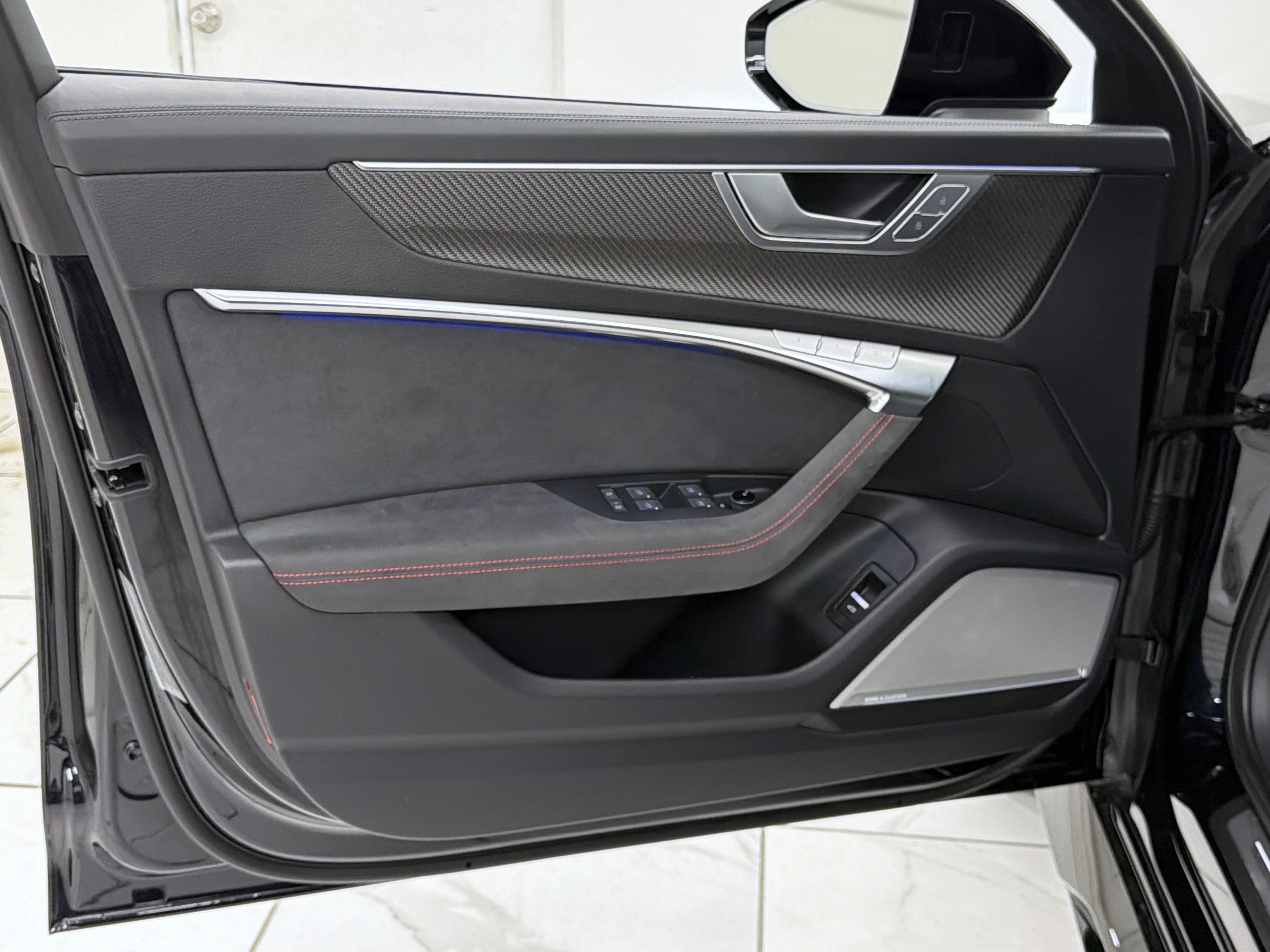 2025 Audi RS 6 Avant Performance