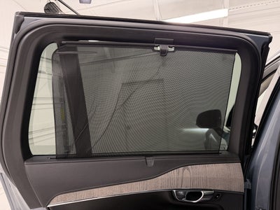 2021 Volvo XC90 T8 Inscription 6 Passenger