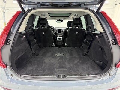 2021 Volvo XC90 T8 Inscription 6 Passenger