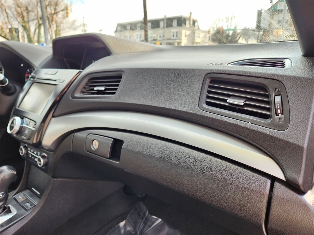 2018 Acura ILX Premium and A-SPEC Packages