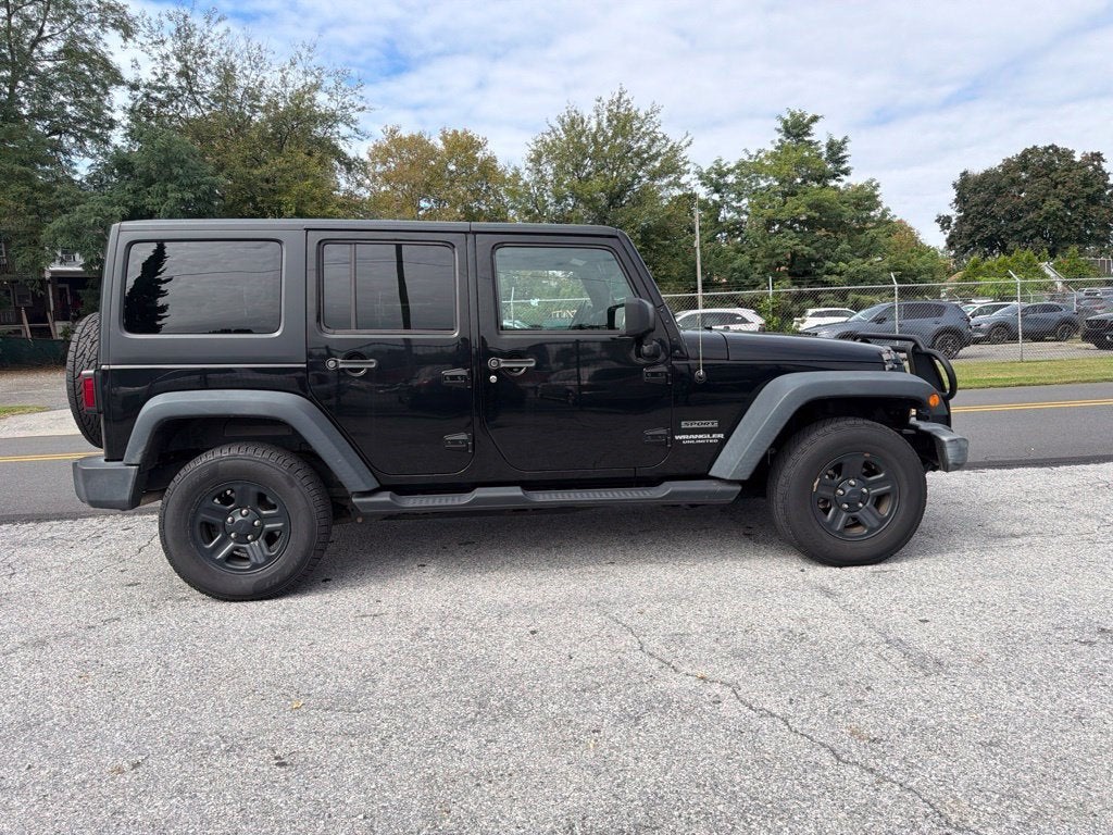 2017 Jeep Wrangler Unlimited Sport