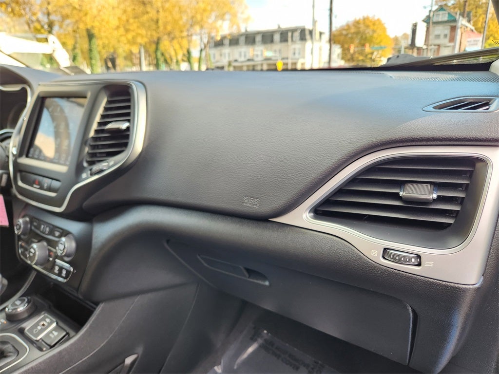 2022 Jeep Cherokee X