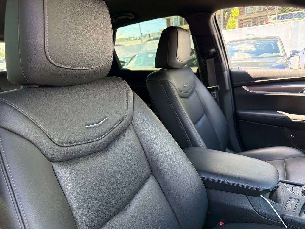 2020 Cadillac XT5 Luxury
