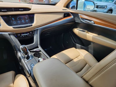 2017 Cadillac XT5 Platinum
