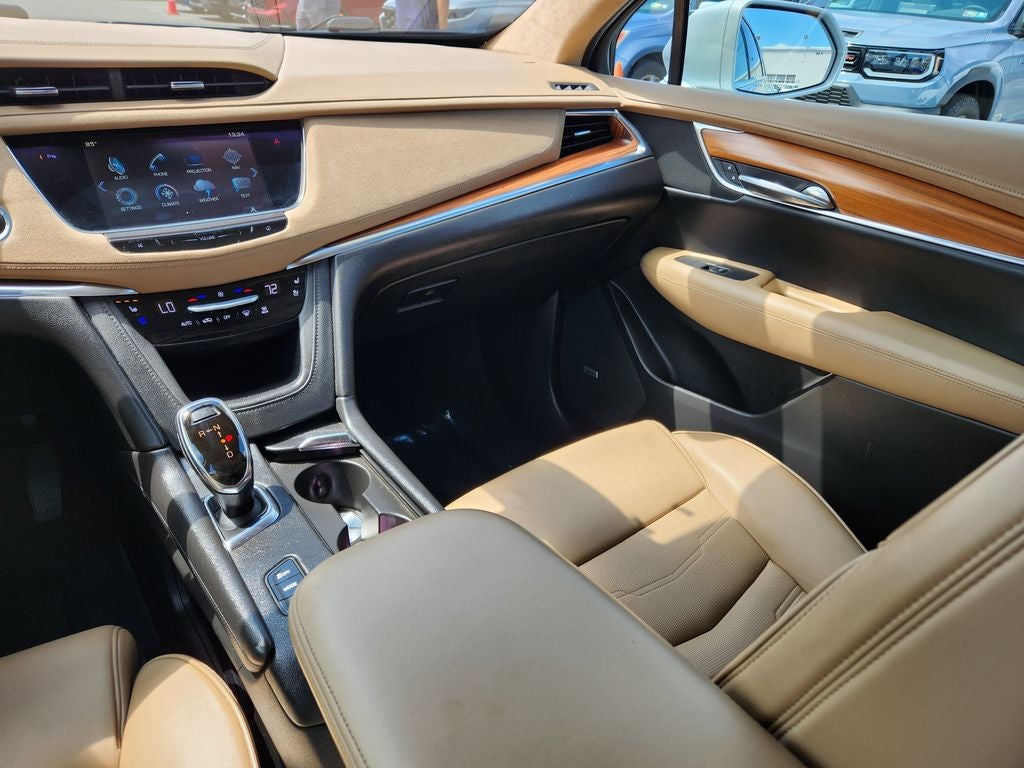 2017 Cadillac XT5 Platinum