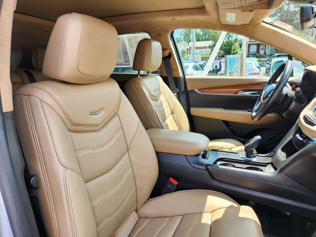2017 Cadillac XT5 Platinum