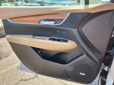 2017 Cadillac XT5 Platinum