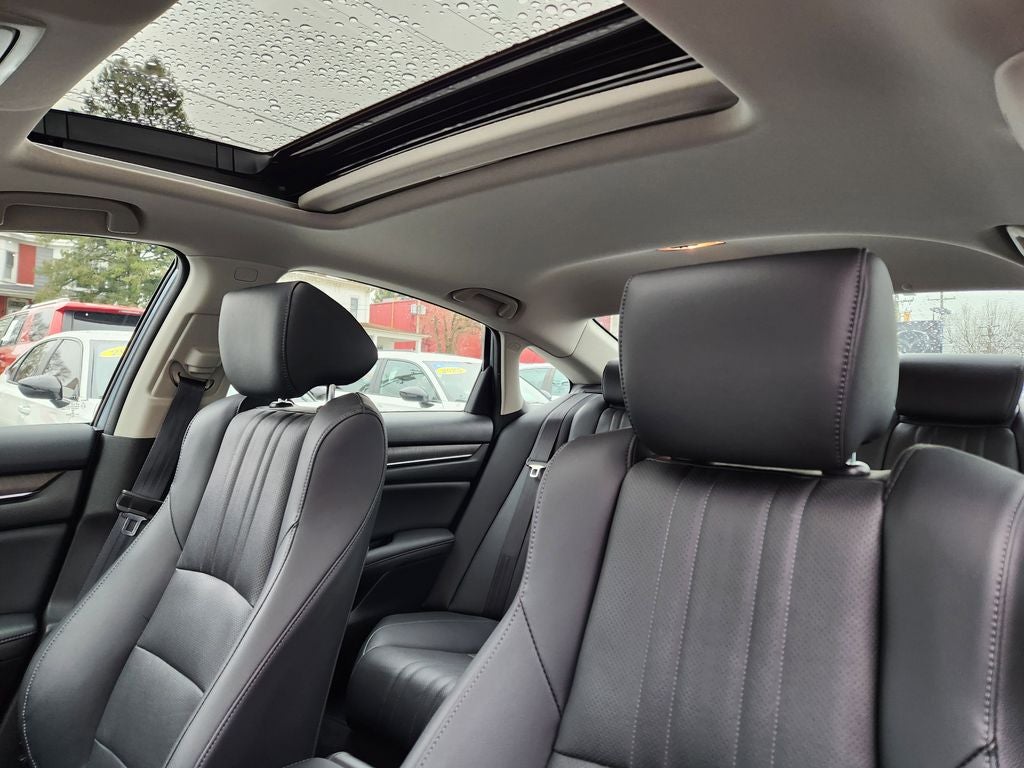 2022 Honda Accord Hybrid Touring