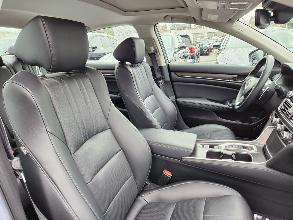 2022 Honda Accord Hybrid Touring