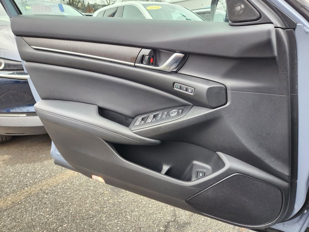 2022 Honda Accord Hybrid Touring