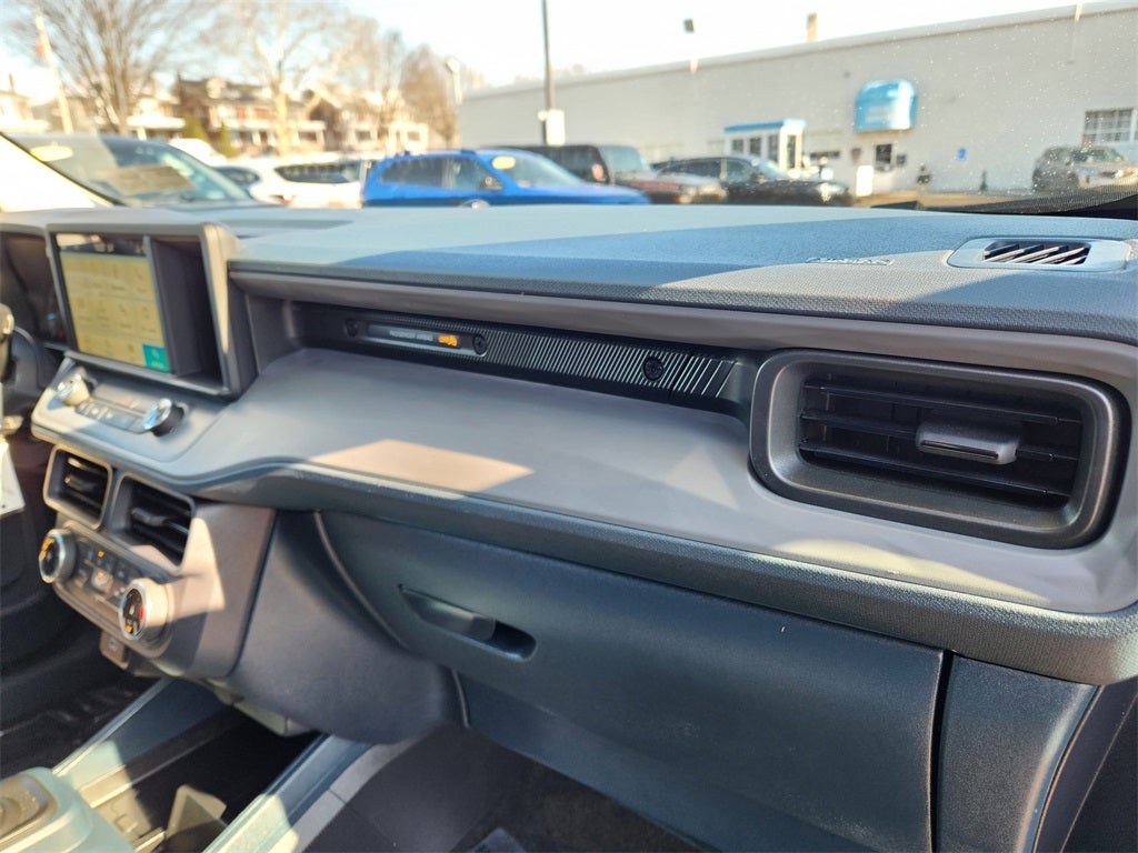 2024 Ford Maverick XL