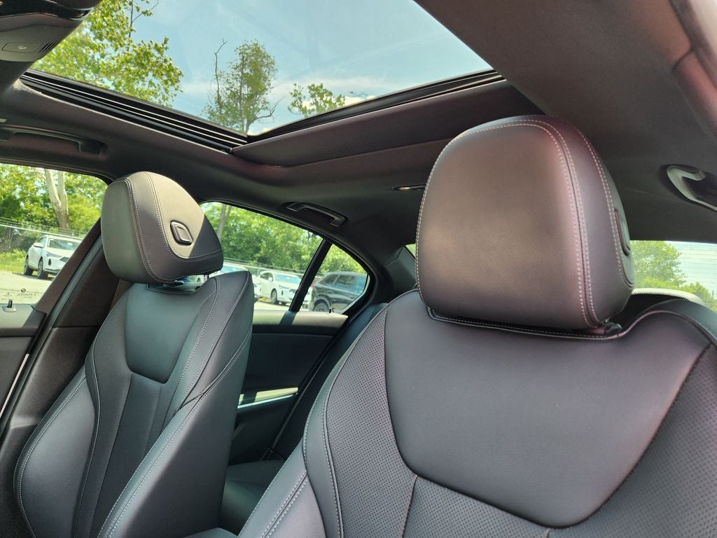 2023 BMW 3 Series 330i xDrive
