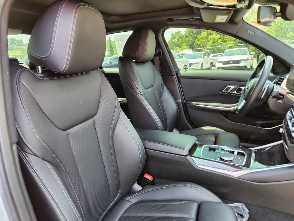 2023 BMW 3 Series 330i xDrive