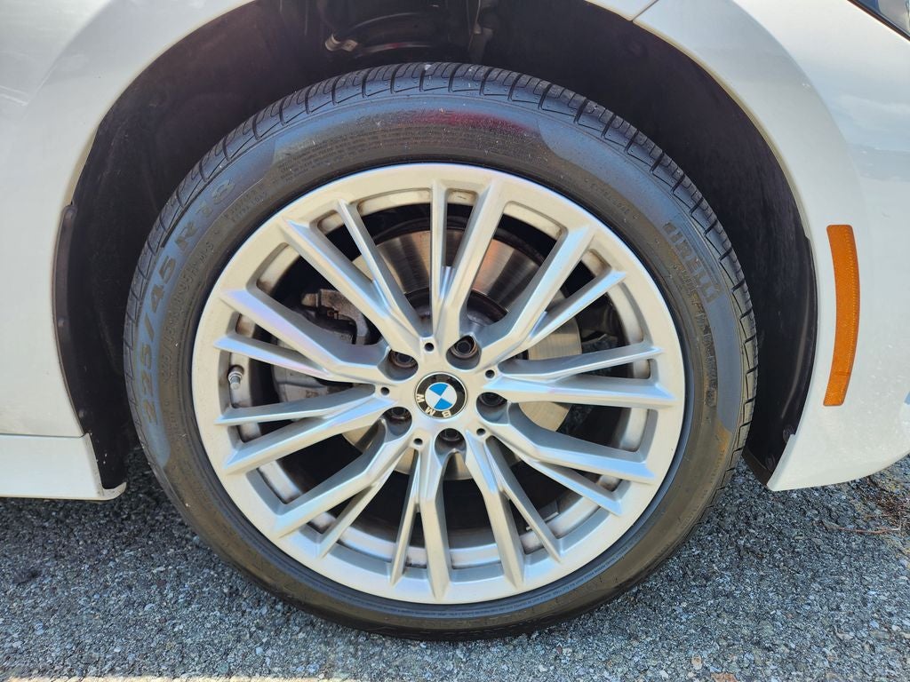 2023 BMW 3 Series 330i xDrive