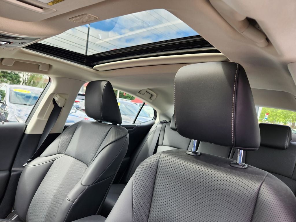 2022 Lexus ES 350