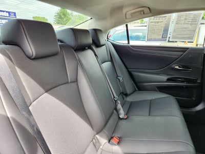 2022 Lexus ES 350