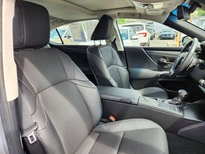 2022 Lexus ES 350