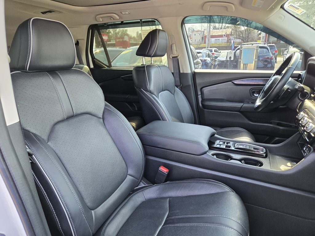 2023 Honda Pilot Elite