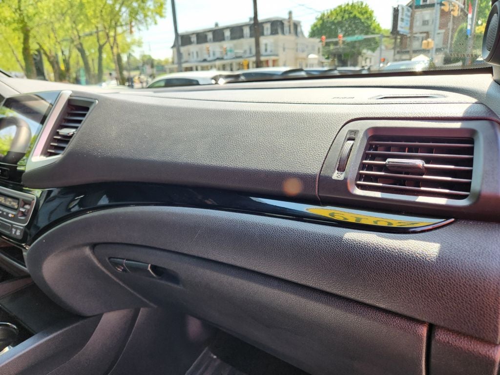 2019 Honda Ridgeline Black Edition