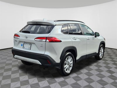 2024 Toyota Corolla Cross LE