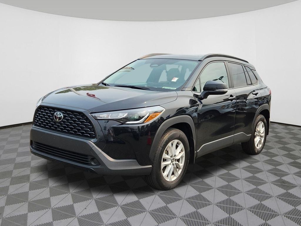 2023 Toyota Corolla Cross LE
